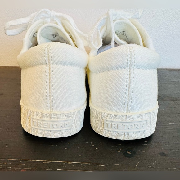 NWOT Women’s Nylite Tretorn Sneakers - Picture 4 of 8